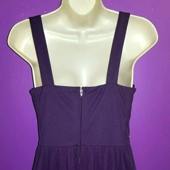 PARTY DRESS - Picture 3 of 7